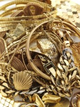 Old gold, various pieces of jewellery, studio shot
