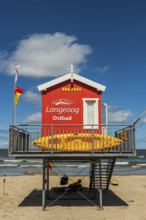 Hut for lifeguards, red, observation tower, rescue tower, beach, North Sea island, Langeoog,