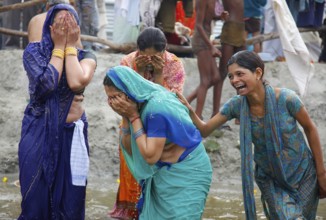 Allahabad, India, 20.01.10 - Hindus meet at Magh Mela in Allahabad to take a holy bath at the