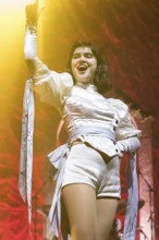 Abigail Morris, singer of The Last Dinner Party live at the Berlin velodrome on 22.02.2026