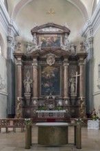 High altar from 1815 in the parish church, founded in 1307, baroqueised in the 18th century,