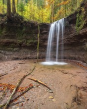 The front waterfall of the Hörschbach in autumn, Hörschbachtal, Hörschbachschlucht,