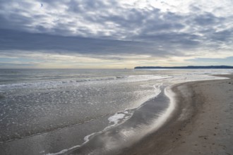 Atmospheric atmosphere on the Baltic Sea coast, clouds in the sky, Binz, Rügen, island, Baltic Sea,