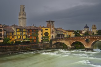 Old Town with the River Etsch, Ponte Pietra, Verona, Etsch Valley, Veneto, Italy