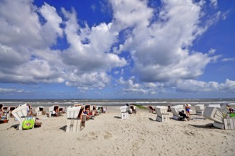 Island of Wangerooge, beach chairs on the beach, East Frisia, Lower Saxony, Federal Republic of