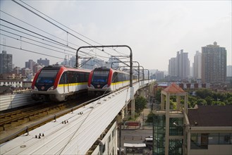 Shanghai, light rail
