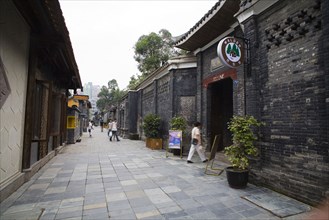 Chengdu wide alleys