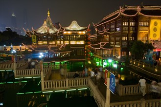 Shanghai Yuyuan, Chenghuang Temple