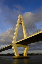 Haikou, Century Bridge