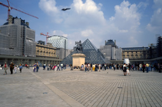 Travaux du Grand Louvre (1981-1999)