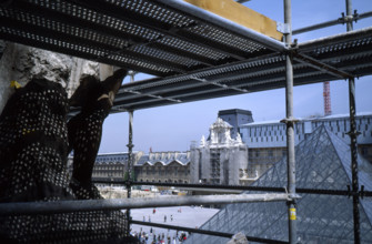 Travaux du Grand Louvre (1981-1999)