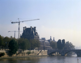 Travaux du Grand Louvre (1981-1999)