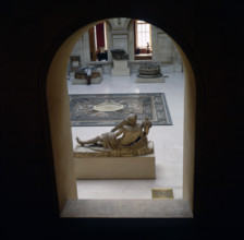 Musée du Louvre, Cour du Sphinx