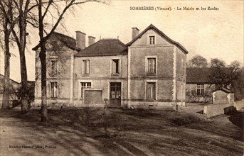 Mairie
Sommières-du-Clain