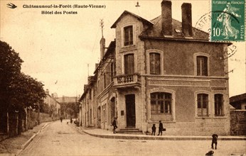 Bureau de poste
Chateauneuf-la-Forêt