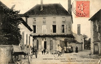 Town hall
Dompierre-les-Eglises