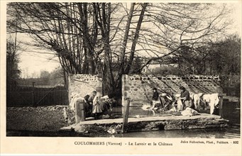 Le lavoir
Coulombiers
