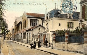 Bois-Colombes,
Mairie et école