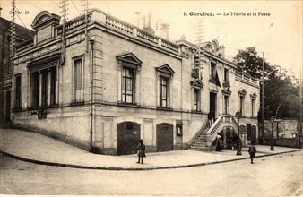 Garches,
La mairie et la poste