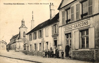 Tremblay,
Town hall and school