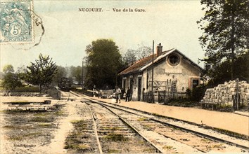Nucourt,
Railway station