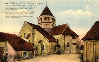 Laroche-Saint-Cydroine,
Church