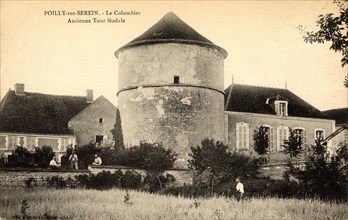 Poilly-sur-Serein,
Colombier