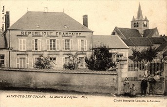 Saint-Cyr-les-Colons,
Mairie et église