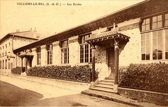 Villiers-le-Bel,
School