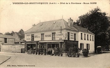 VOISINS-LE-BRETONNEUX