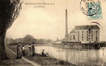 MONTREUIL-BELFROY