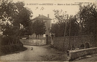 SAINT-BONNET-DES-BRUYERES