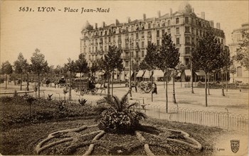 LYON