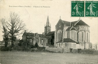 Saint-André d'Ornay, l'église et le presbytère