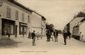 ROCHE-LEZ-BEAUPRE