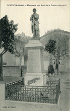 Vanosc. WWI war memorial