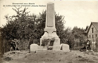 Loulans-Les-Forges, le monument aux Morts