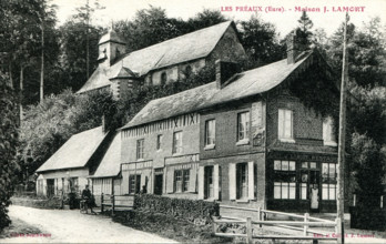Les Préaux