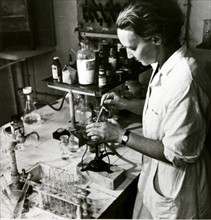Irène Curie à l'Institut de radium
