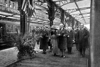 President  Wilson arriving in Paris (December 1918)