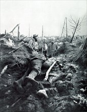 World War I. In Epargnes, a German found alive (April 1915)