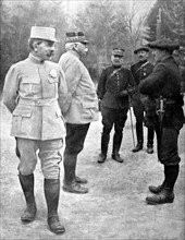 Première Guerre Mondiale. Visite du général Joffre sur le front de l'est