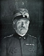 Première Guerre Mondiale. Le général Cadorna, commandant en chef des armées italiennes