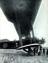Première Guerre Mondiale. Grand avion britannique de bombardement (Angleterre, 1918)
