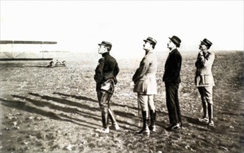 World War I. Roland Garros, upon his return from Germany, visiting fighter squadrons