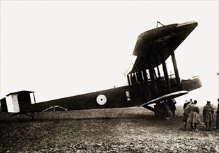 Première Guerre Mondiale. L'avion de bombardement Handley-Page utilisé par les Anglais pour les raids