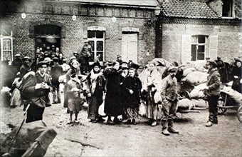 Première Guerre Mondiale. Exode des habitants de la Somme