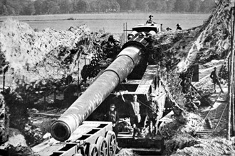Première Guerre Mondiale. En Argonne, canon de 14 pouces