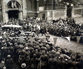 World War I. The Prince of Wales visiting liberated Denain (1918)