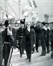 Embarquement du président Loubet partant pour l'Algérie sur le croiseur "Jeanne-d'Arc" (1903)